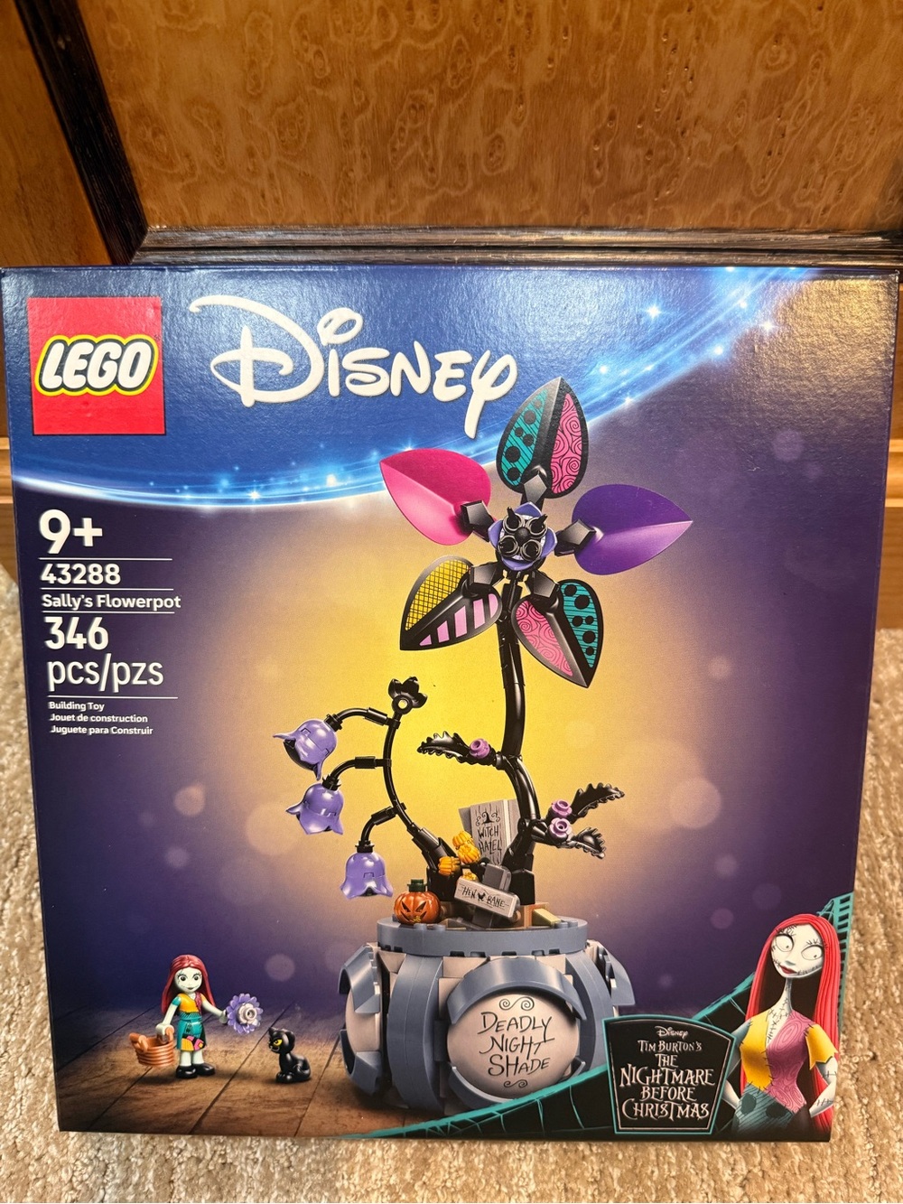 LEGO Disney Sally's Flowerpot - Purple and Black with Pink Accents